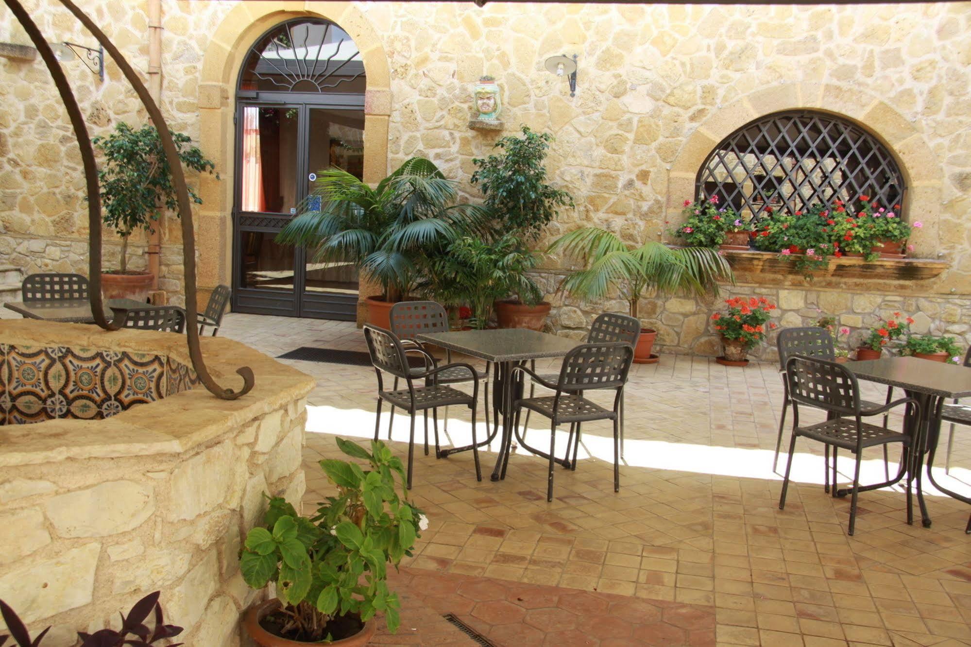 Don Giovanni Hotel Sambuca di Sicilia Exterior photo